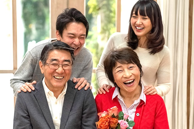 家族のお祝い写真